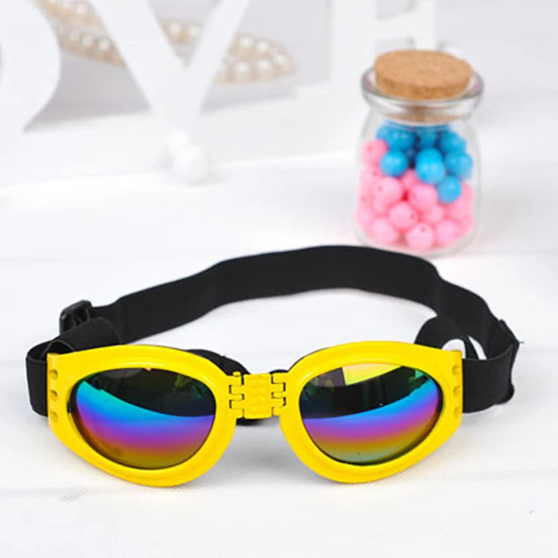 Yellow pet goggles with reflective lenses
